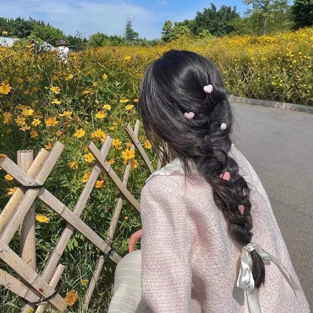 禁足少女罗曼史